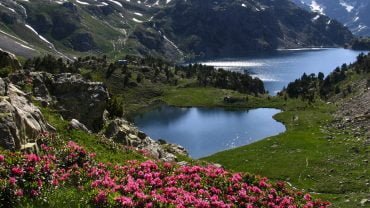 Ibones del Pirineo y deportes de montaña